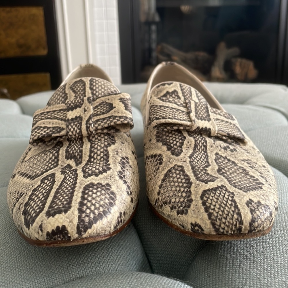 Pertini Leather Snakeskin Pattern Loafer - Picture 2 of 16